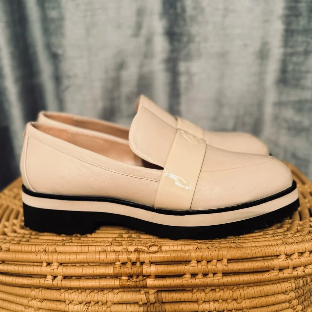 Taryn Rose brand taryn